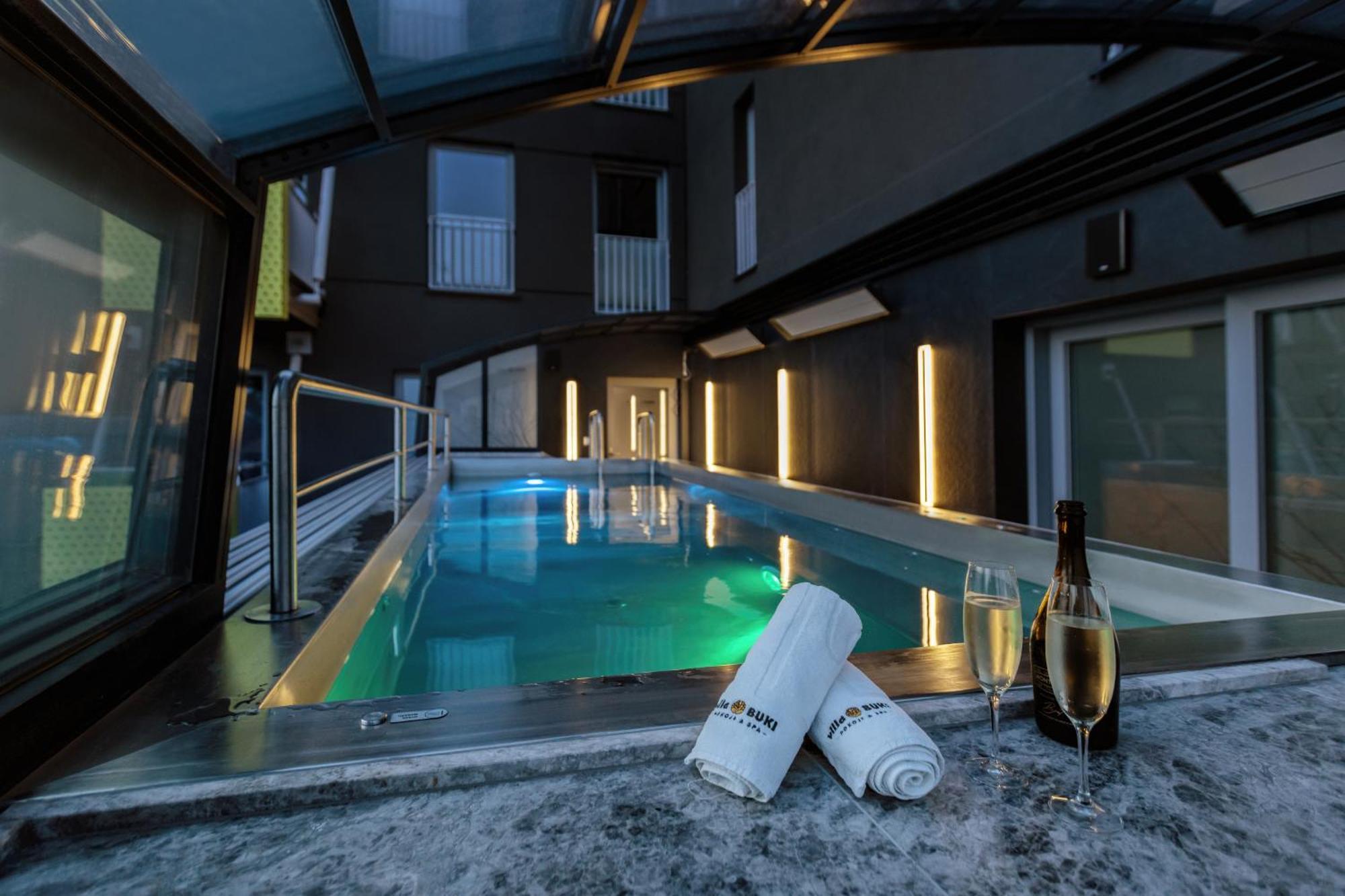 Villa Buki Pokoje & Spa Jastrzebia Gora Exterior photo